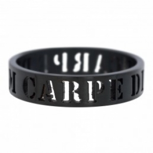  Zwart