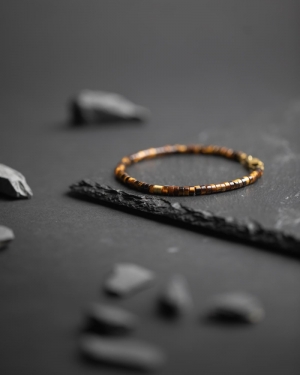  Tiger Eye